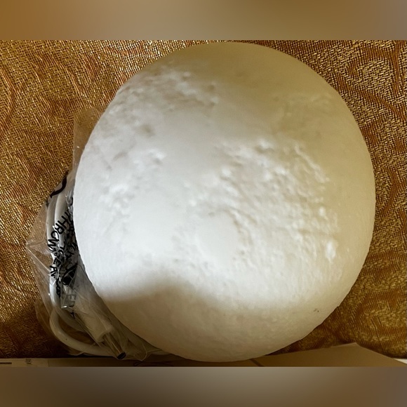 Moonlight - Picture 2 of 3